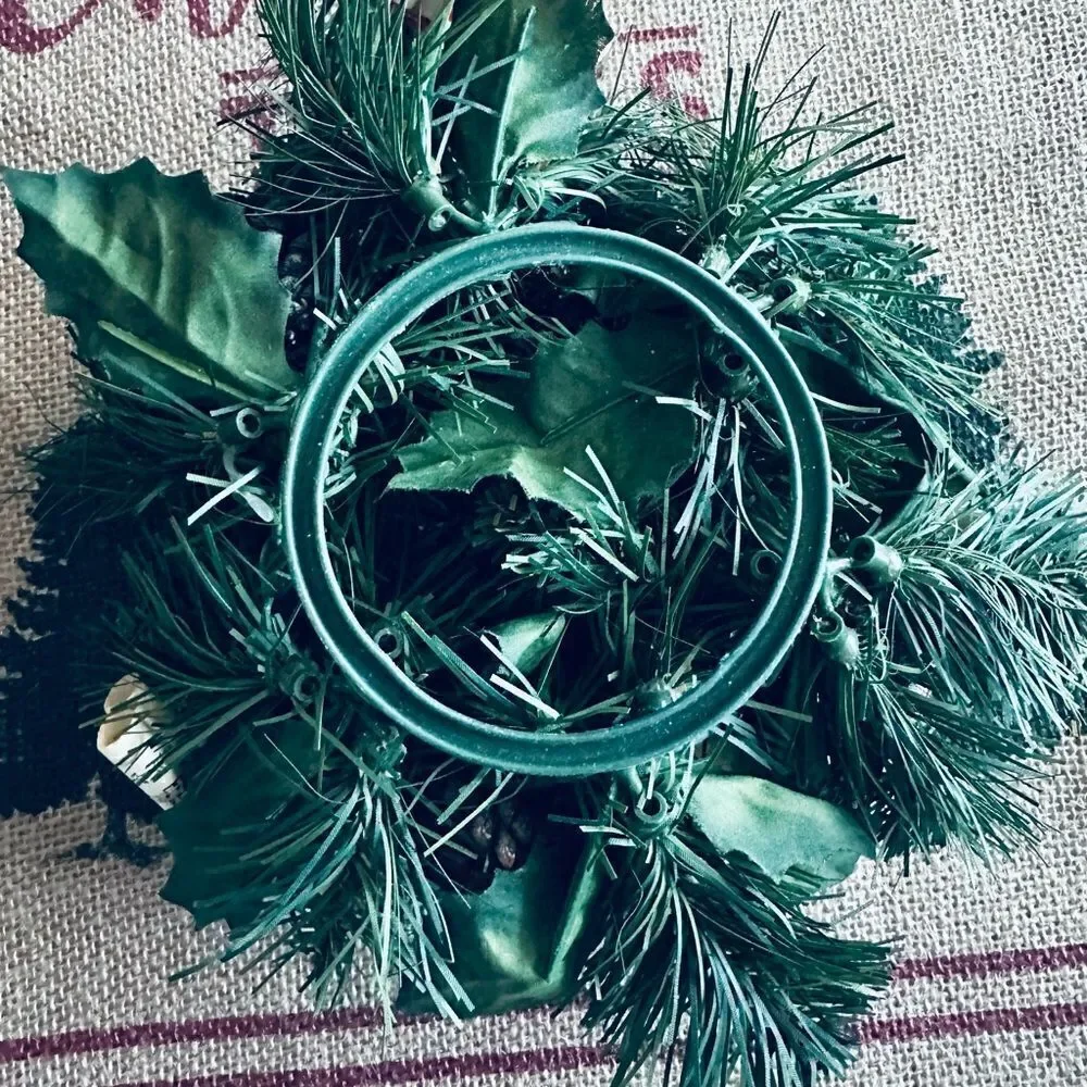Vintage Evergreen Pinecone Drummer & French Horn Christmas Wreath Candle Ring